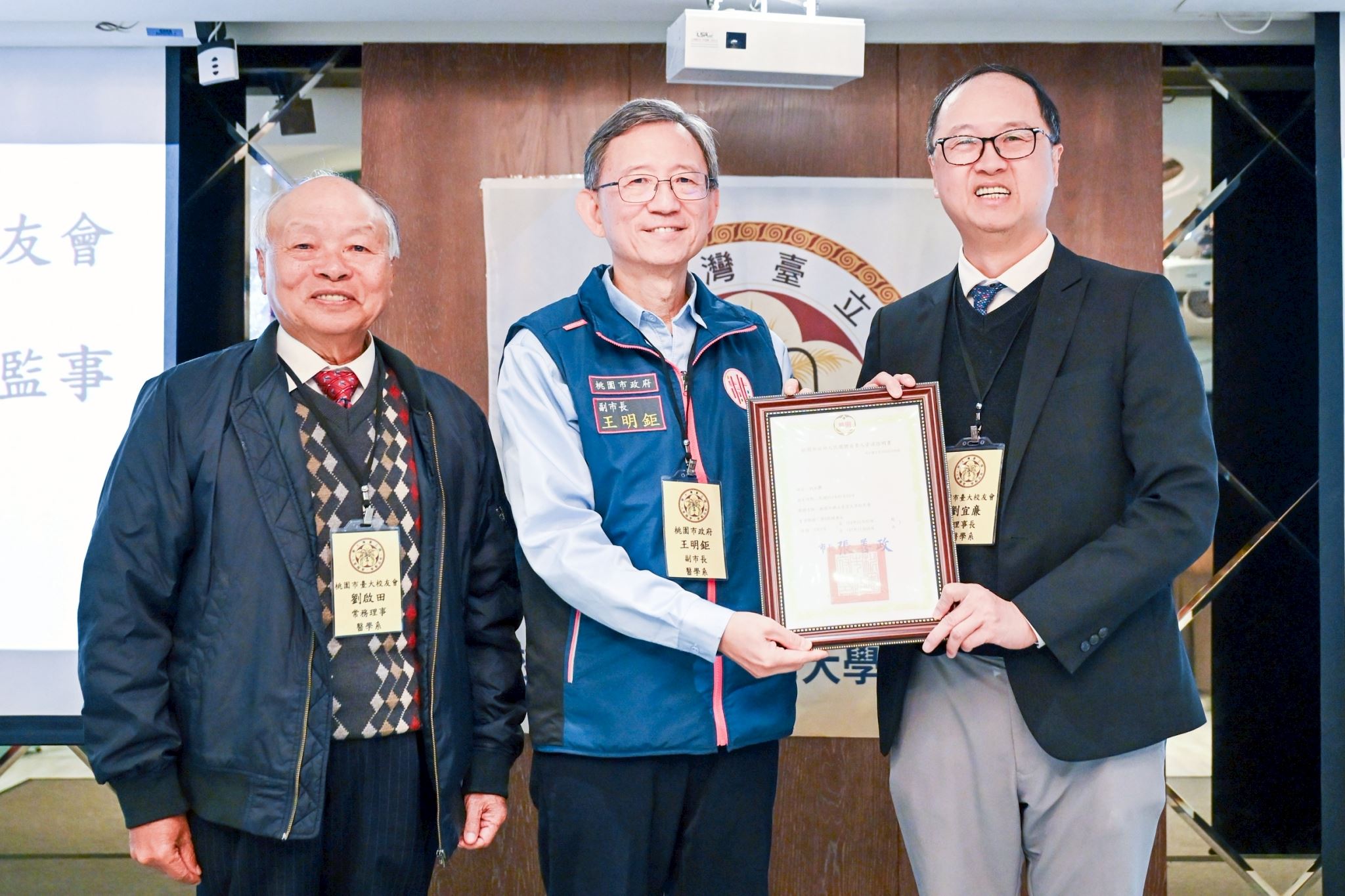 27f88c46 6756 4a83 962a b14b8a43645f