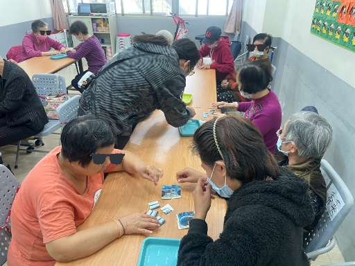 北榮桃分院量身設計「回憶拼圖」課程 翻轉失智長輩參與活動困境 3111212