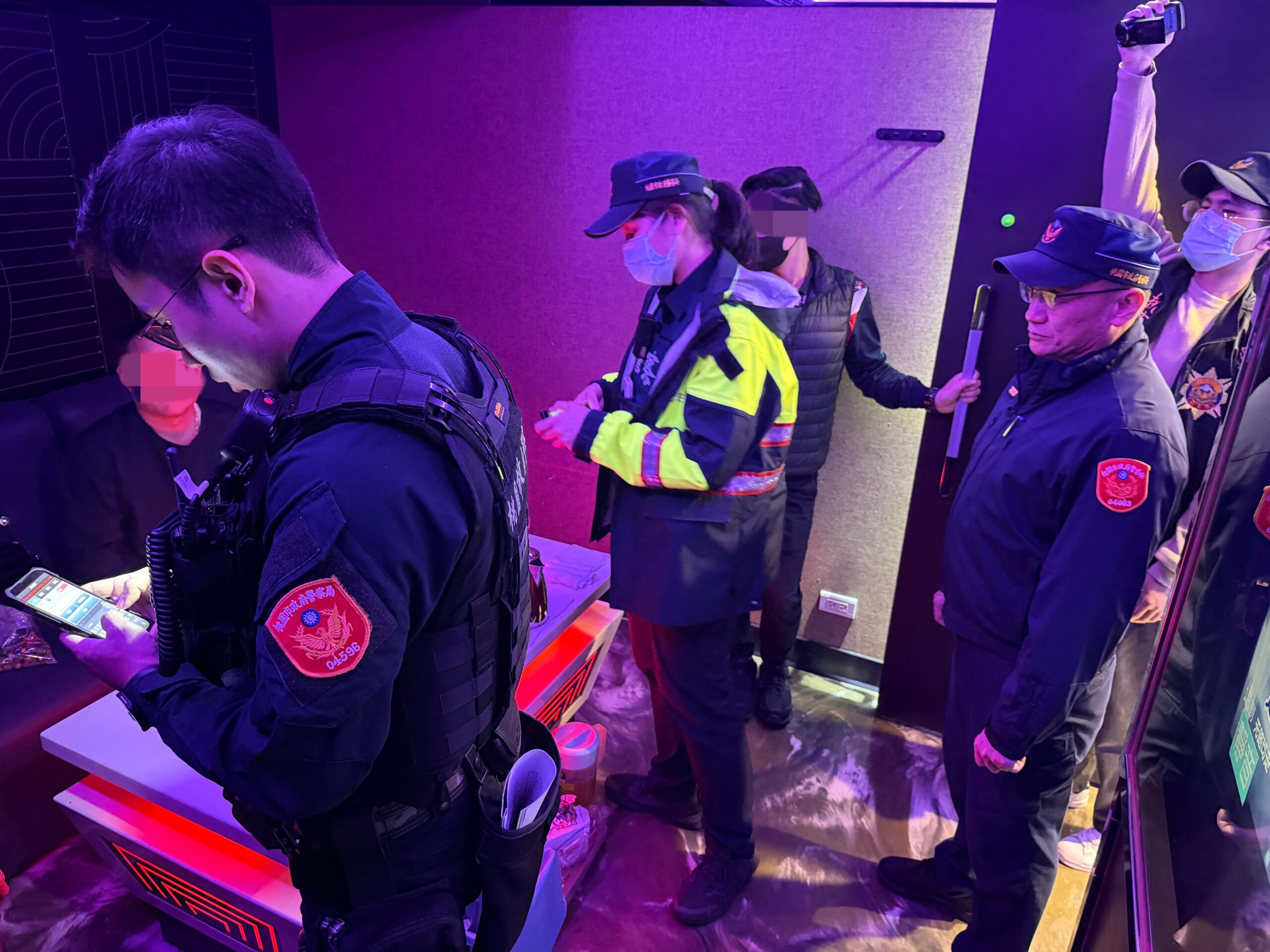 壢警直搗大型彩虹菸分裝場 阻價值500萬元毒品流入黑市 5454fwsqs 3 scaled