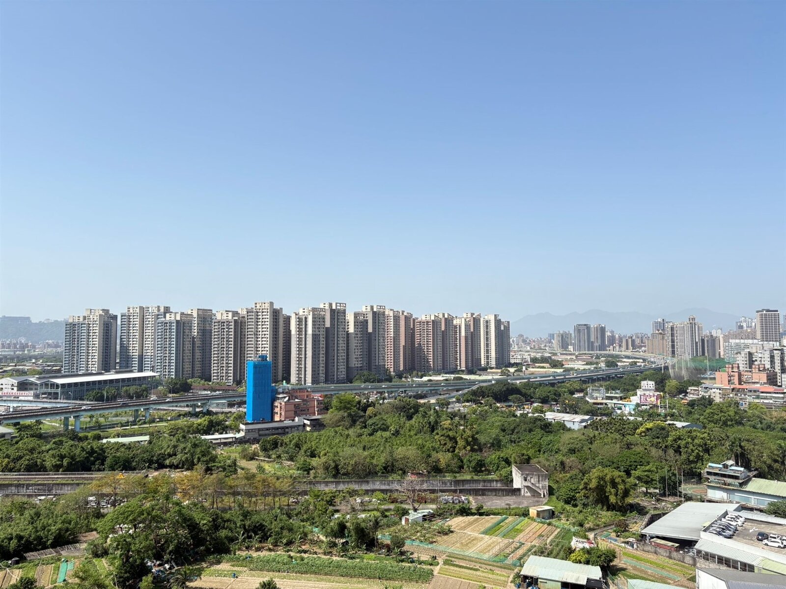 永慶房屋邁向350店 搶攻重劃區、交通重要樞紐 土城率先開店穩居市佔第一