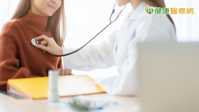 乳腺炎與乳癌症狀相似?如何辨別及檢查?醫師來解析!