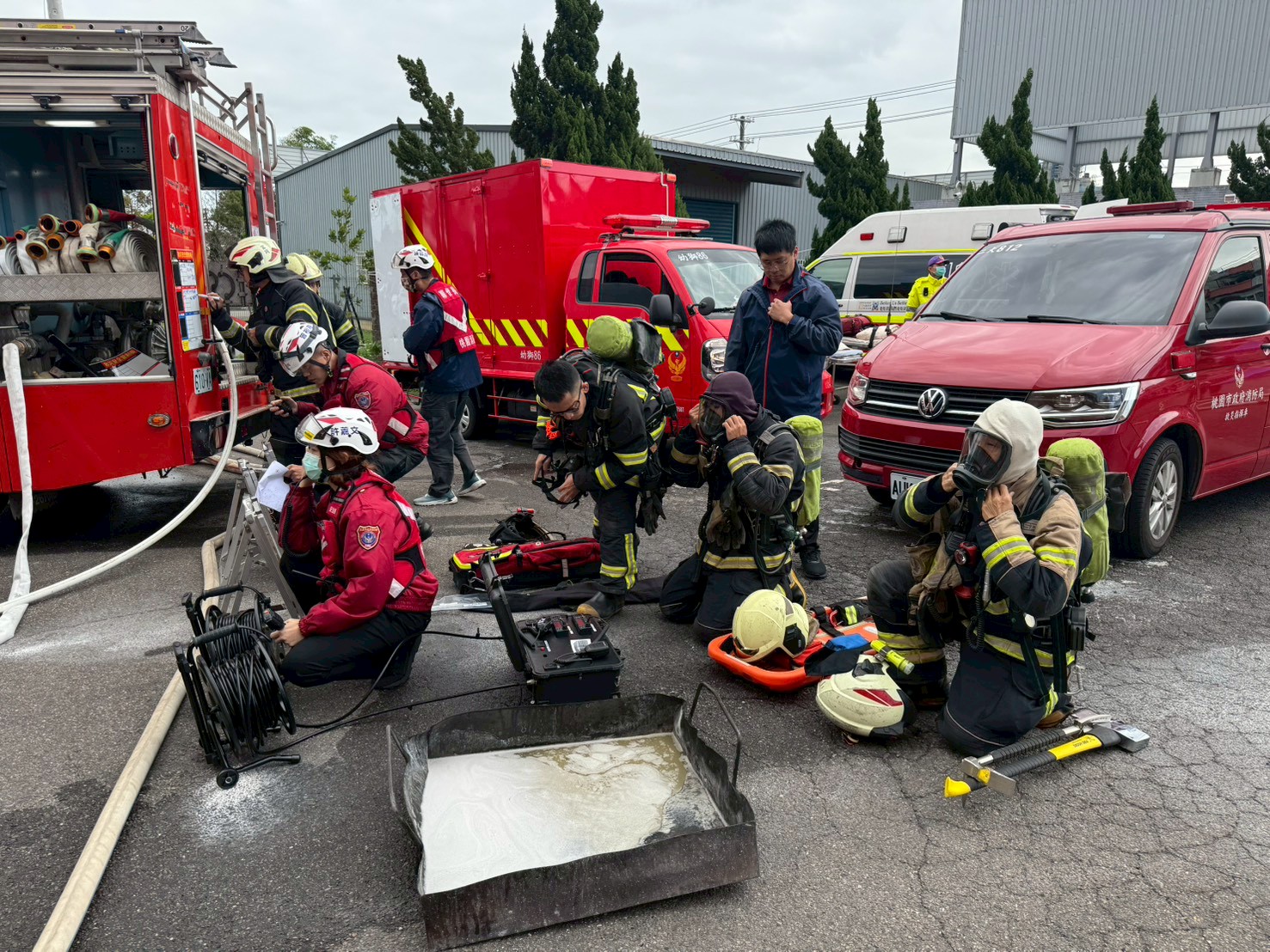 桃消富岡分隊模擬倉儲與食品廠火警 智慧科技裝備強化救災效率 97sd 2