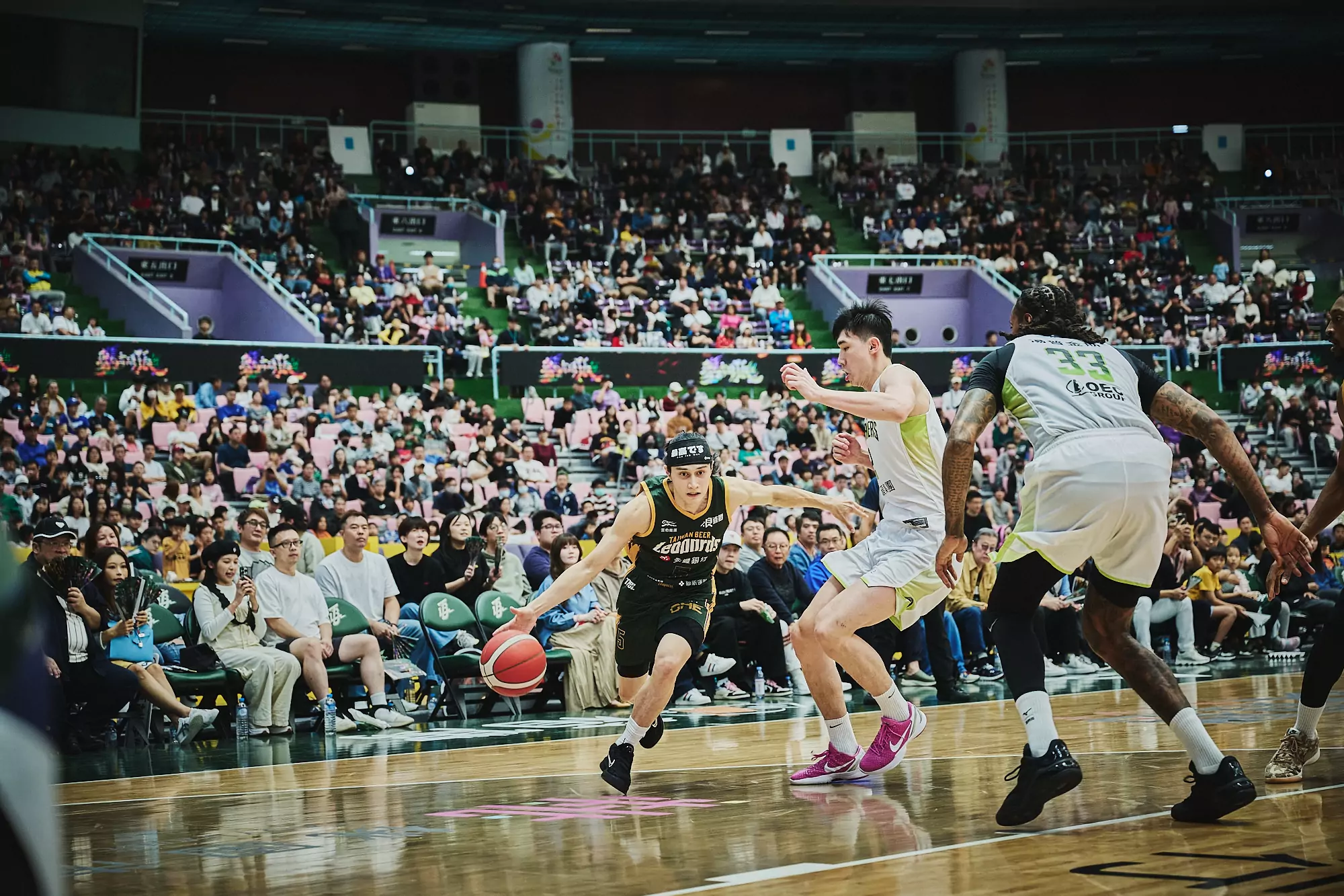 桃園台啤永豐雲豹4連勝 高錦瑋曝提早到場練球藏「暖心原因」 桃園台啤永豐雲豹4連勝 高錦瑋曝提早到場練球藏「暖心原因」
