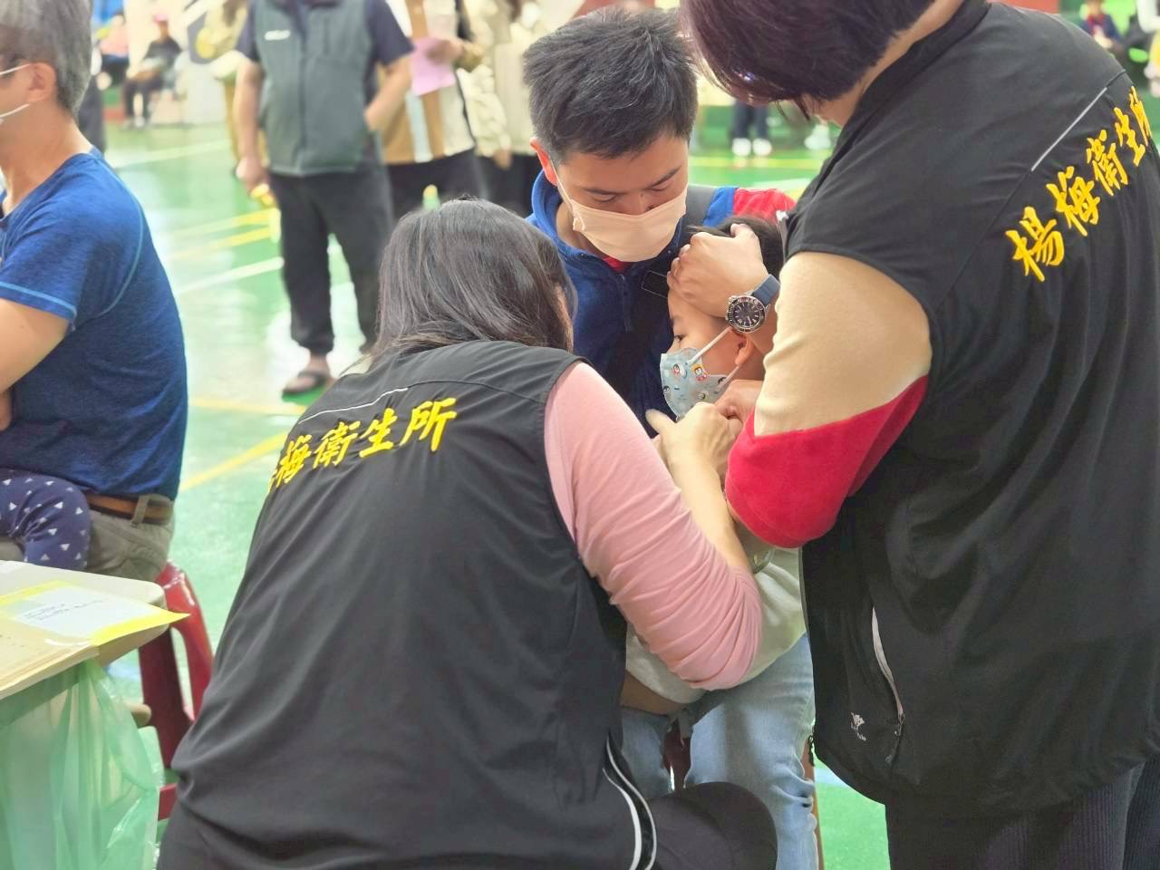 冷氣團報到流感風險增 桃園13區衛生所開放疫苗接種 S 160702474