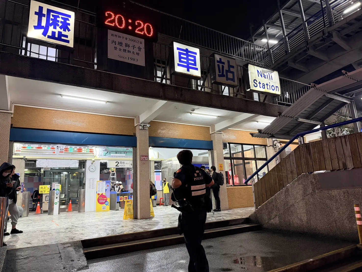 北捷持刀傷人嚇壞民眾 中壢分局提高桃捷巡邏密度維護安全 S 19906572
