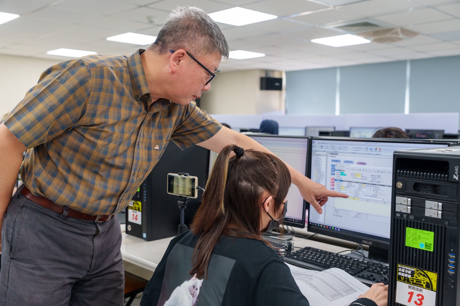 桃竹苗分署AWS雲端課程報名開跑 訓練考照、媒合就業一把罩 S 95444999 0