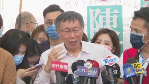 遭控有不雅片？柯文哲自清「是舒淇的」　黃國昌笑問一句話