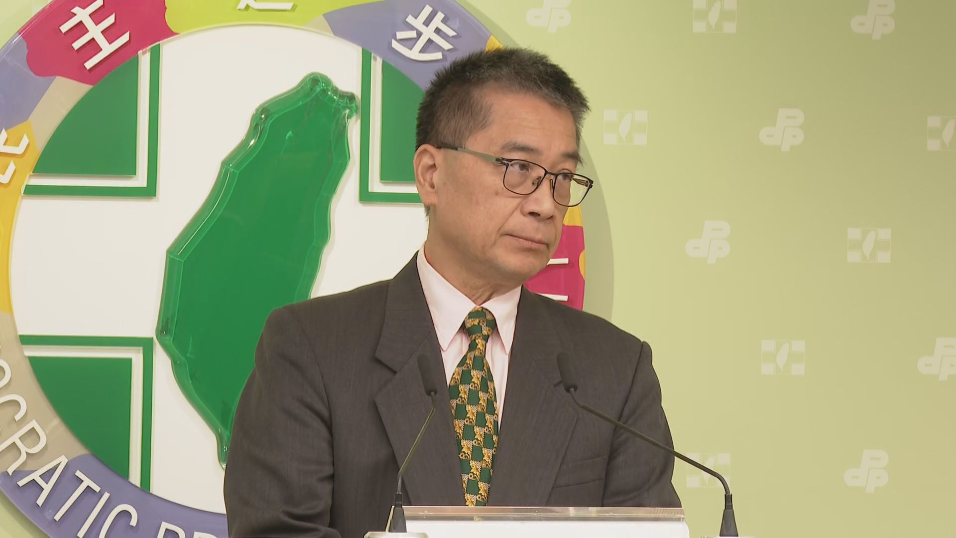 黃國昌大學演講禁直播抗議 徐國勇批莫名其妙:還怕人家知道?