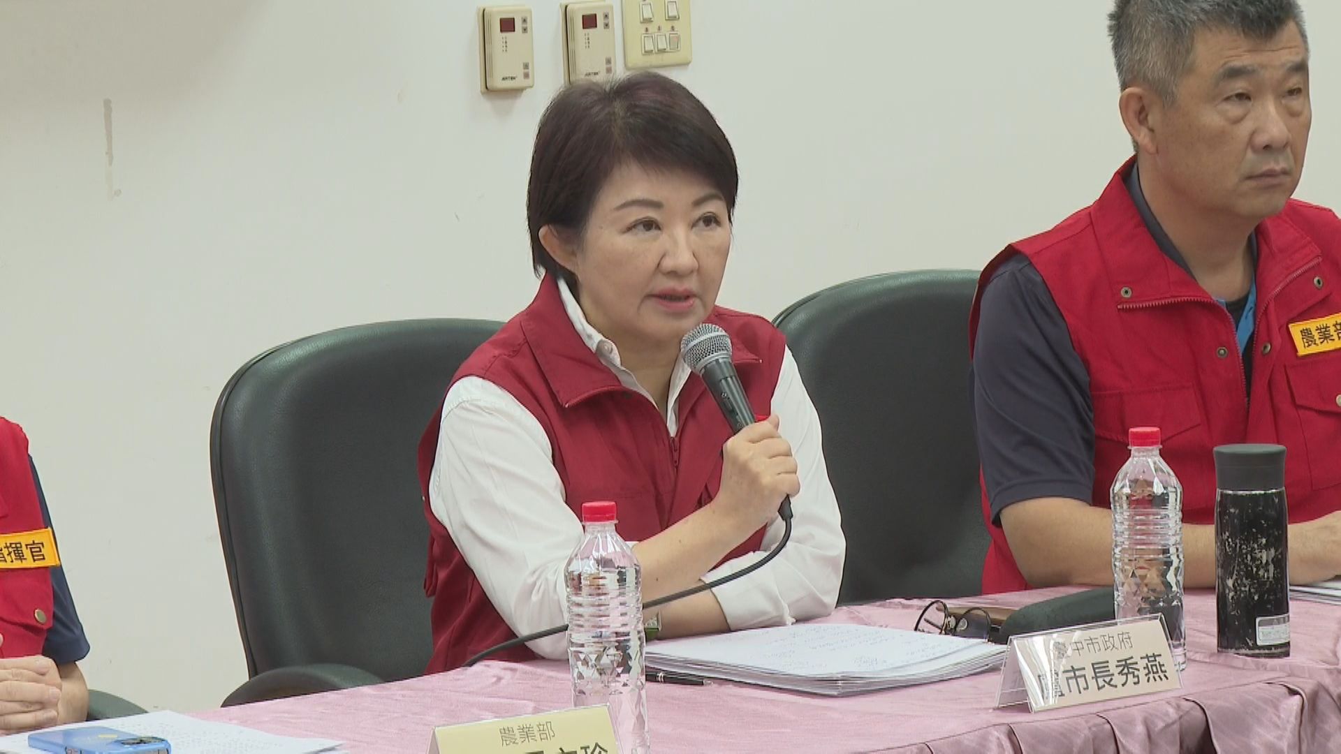 嘉市普發6千是否跟進 盧秀燕幽默向黃敏惠喊:想跟妳借點錢