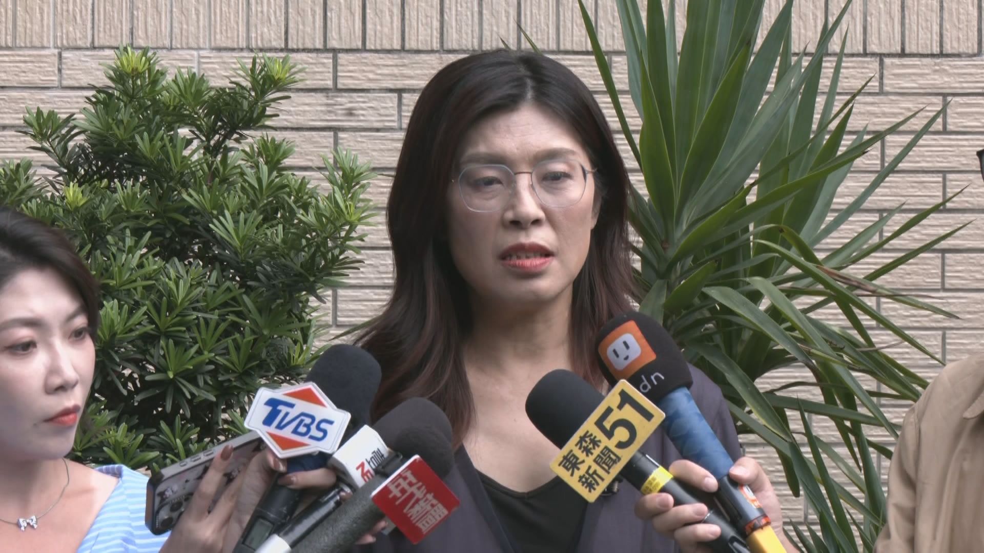 校園演講被問統獨立場 鄭麗文:兩岸互不隸屬「但同屬一中」