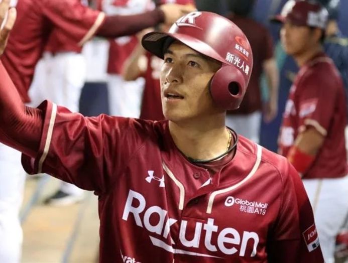 傳樂天桃猿端8年1.5億合約續留林立 月薪160萬將成中職「薪一哥」