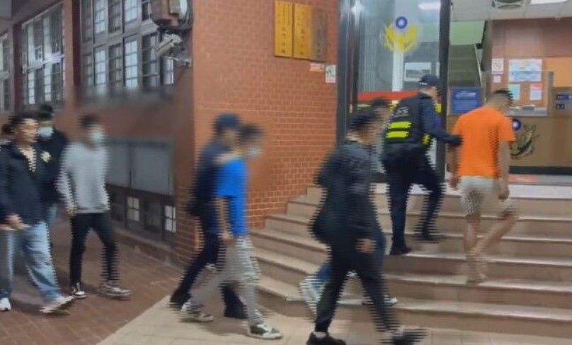 為萬元債務!8煞砍17歲少年致臟器外露 主嫌收押