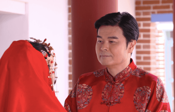 演遍類戲劇!朱國宏被目擊遊覽車叫賣 網讚:根本沒變