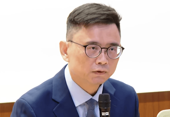 賴瑞隆為8歲兒再致歉 哽咽曝父子對話:不再讓孩子們有接觸