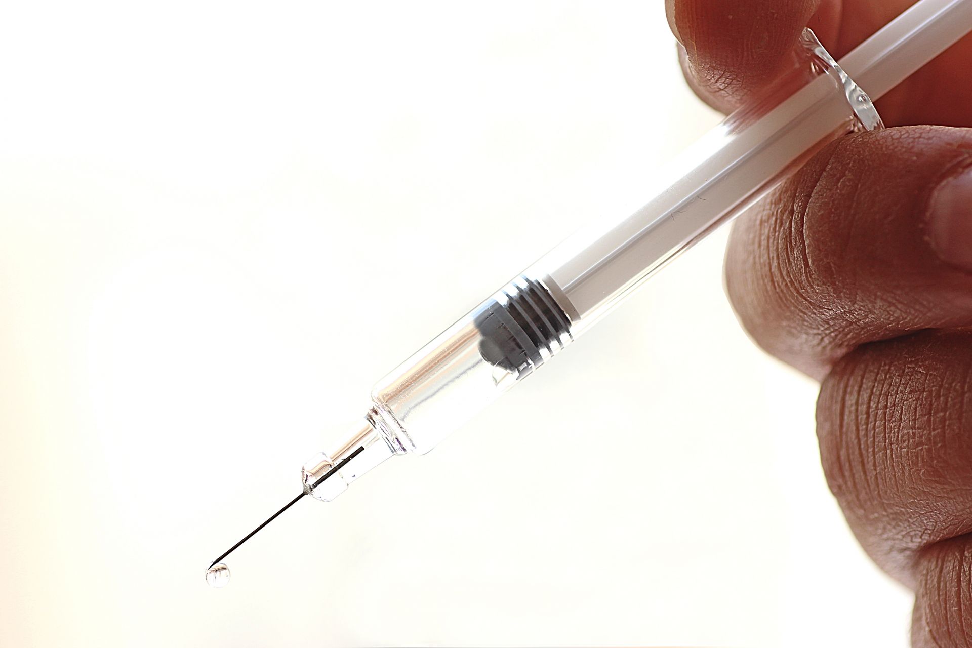 涉打非法「逆時針」!永和診所稱來源為中壢店 衛生局啟動調查