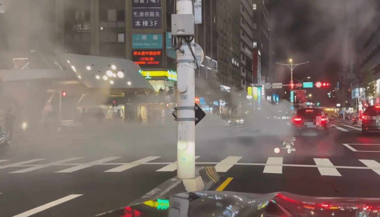 北車煙霧彈攻擊逃逸到中山站隨機砍人 嫌犯持刀闖百貨墜樓送醫