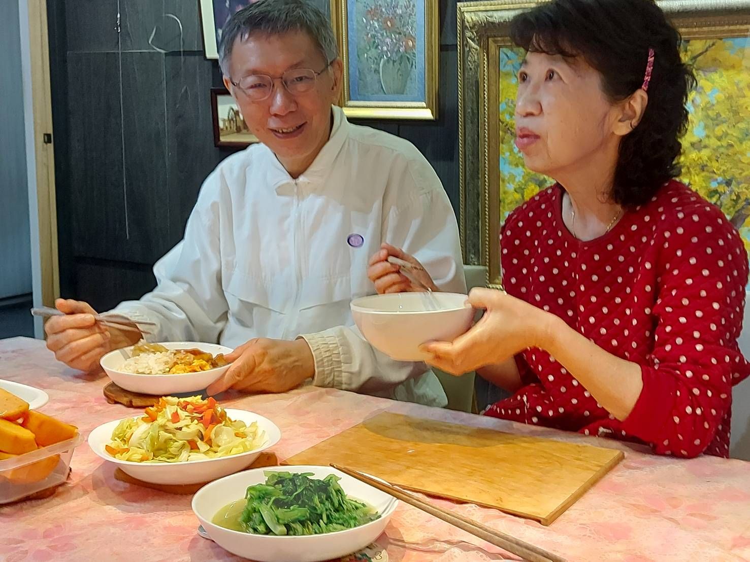 1年等待終於成真 陳佩琪冬至與柯文哲共餐:我們團圓了