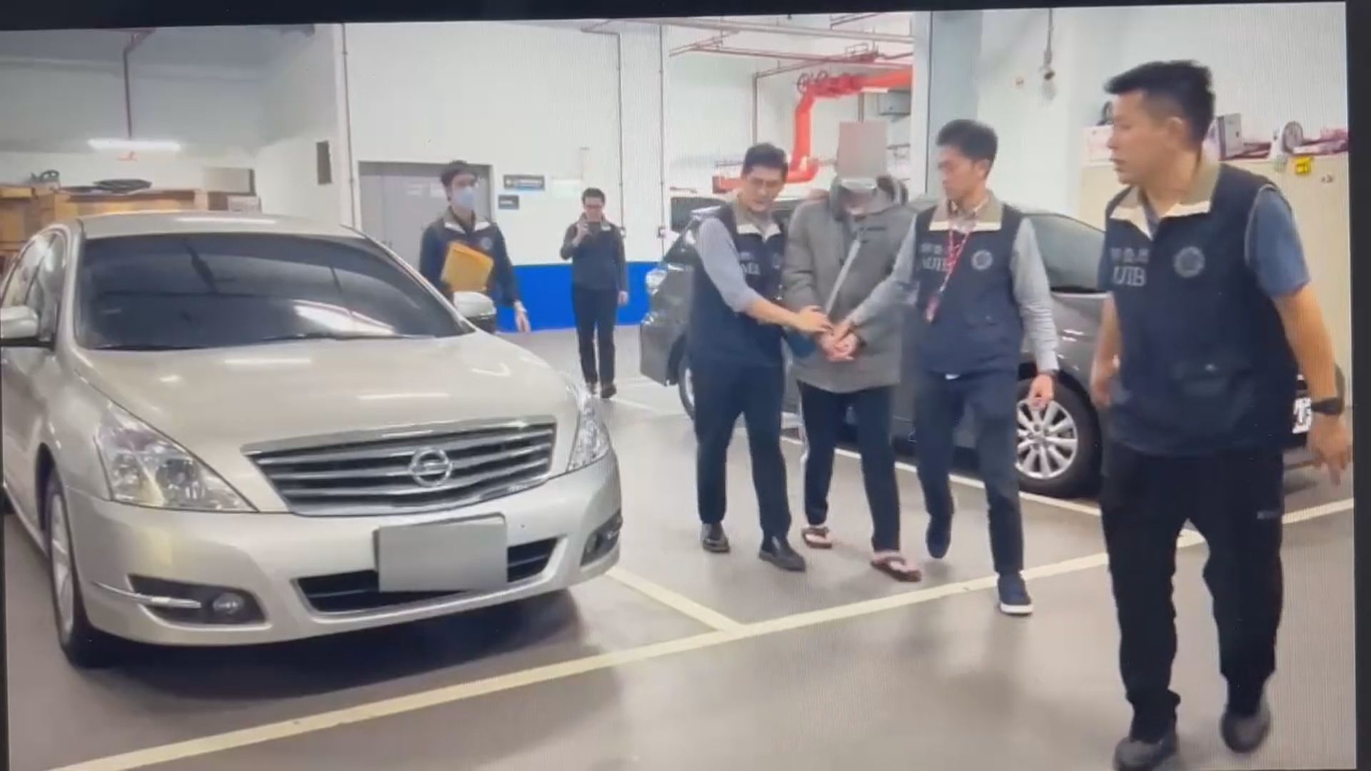 發文稱「跨年開車撞人」 富二代免羈押「媽媽帶回家」網酸爆