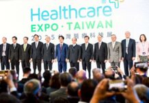 張善政參訪台灣醫療科技展 了解5大未來健康趨勢強化市民照護