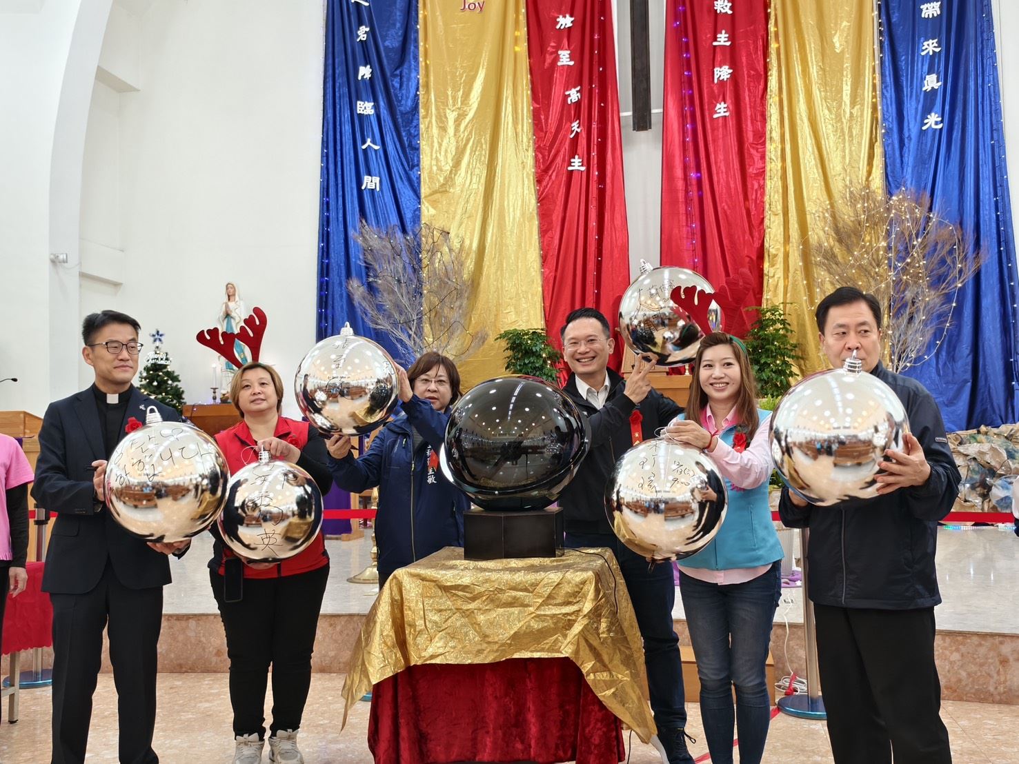 珍愛八德聖誕同樂會登場 公私協力傳遞愛與關懷 dfbbff5e af59 44f8 8713 99cd67b84fbe