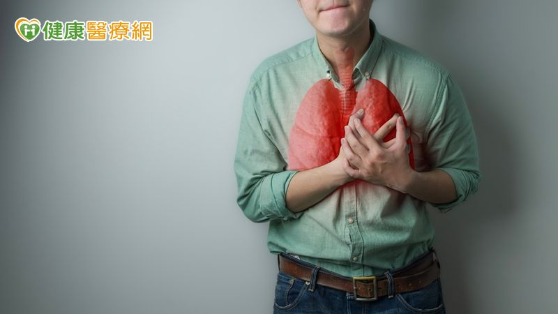 香港晚期肺癌病友跨海來台求生機 自體免疫細胞療法助擺脫劇痛