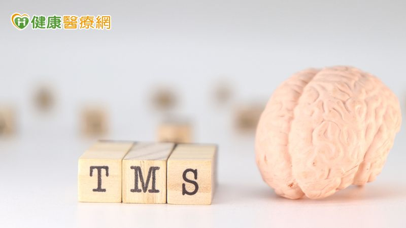 男高空墜落7次手術搶命 「4管齊下」助植物人奇蹟甦醒