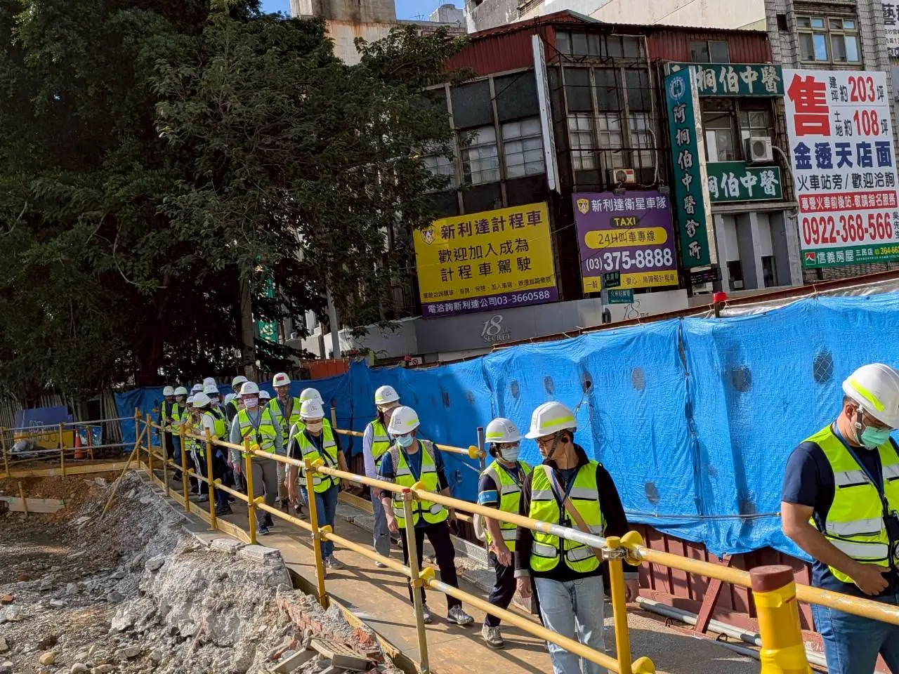 桃市教育局舉辦桃園車站考古遺址研習 獲教師熱烈回響 桃市教育局舉辦桃園車站考古遺址研習 獲教師熱烈回響
