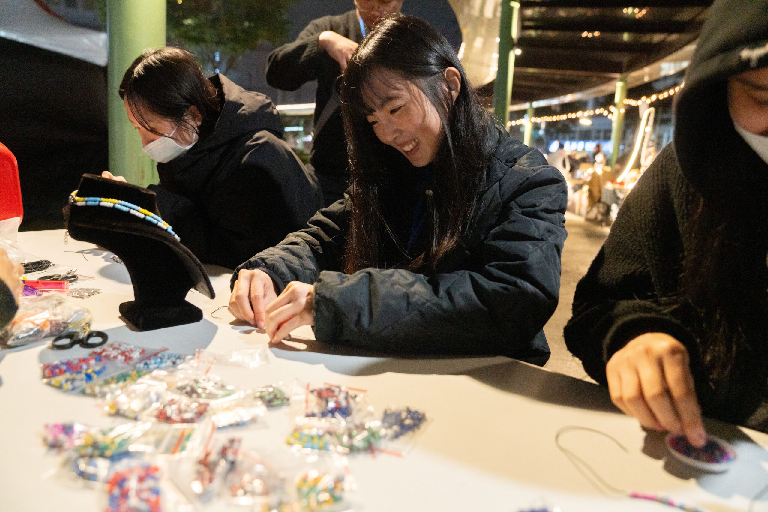 桃園青年局Romadiw音樂節12/13大全聯中壢店登場 原民市集等你來體驗 圖三手作課程製作原住民族文化相關物件體驗傳統工藝之美113年露瑪遛音樂節 0 0 scaled