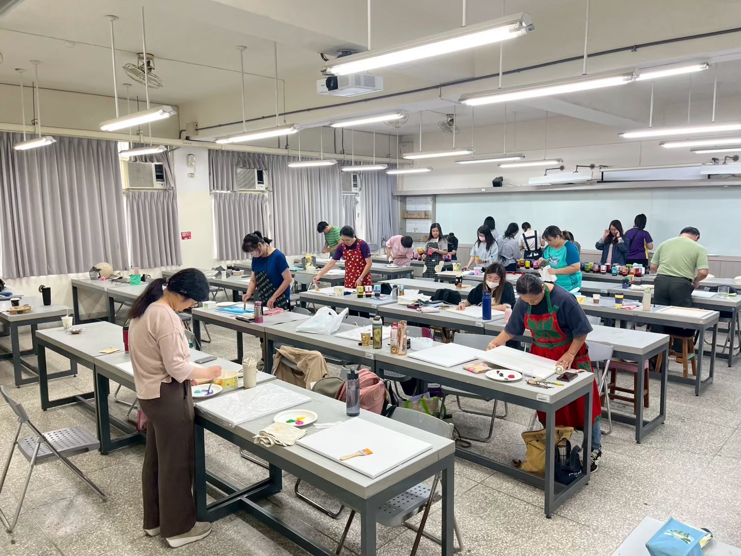 桃園鼓勵大專校院開辦在職勞工進修學分班 即日起至3/6開放申請補助 147495