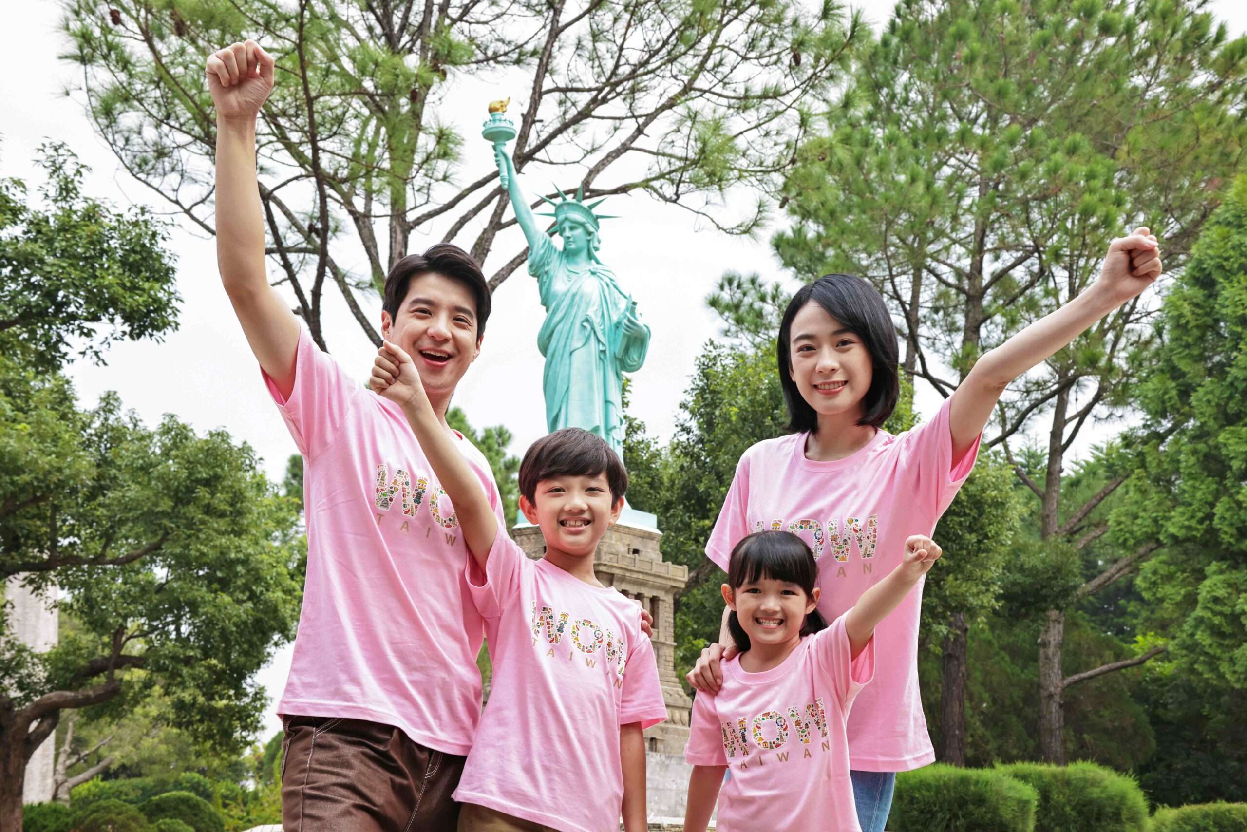 小人國馬年春節大放送 6歲以下免費入園