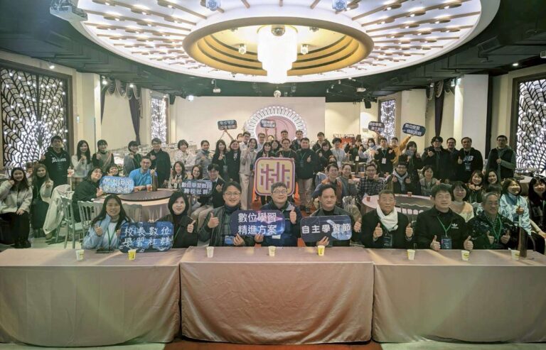 科技打造教育新未來！桃園表揚績優教職員 助人工智慧融入課堂