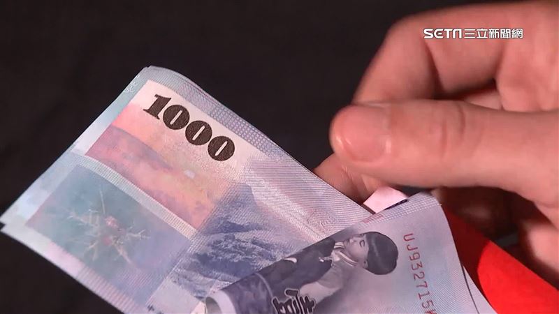 勞工爸媽福音!育嬰留停30天額度可「日領」 照顧假改以「小時」計且不扣全勤