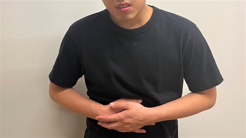 膽結石釀腹部絞痛要人命 4重點避免發作