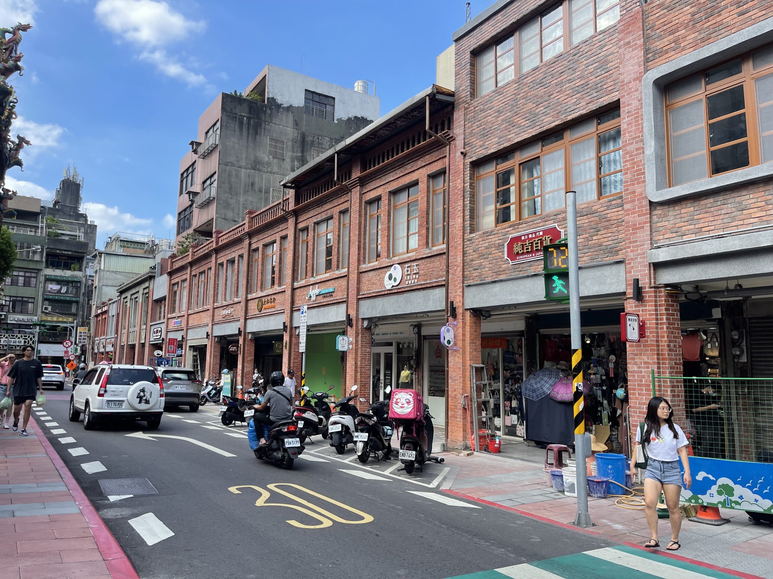 497B5572 7EF5 417F B556 D5C1A70F8599 scaled