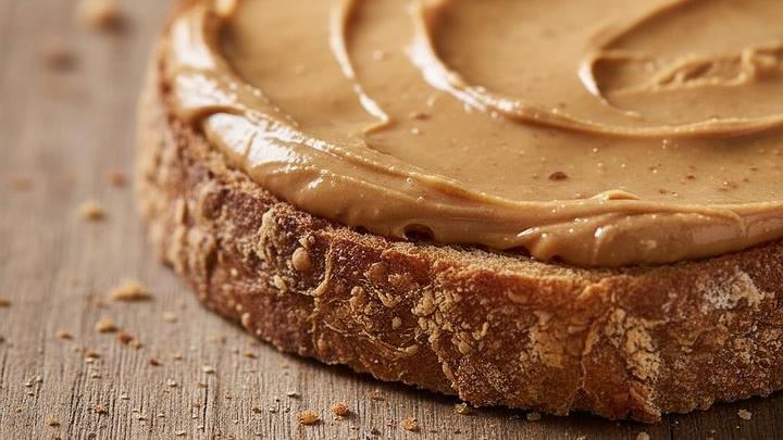 她20年天天吃花生醬吐司 竟被驗出巨大肝癌