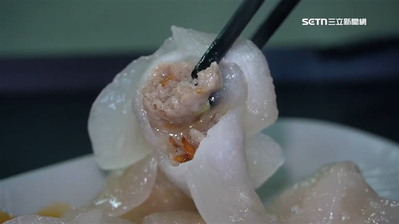 「鐵窗牌」水晶餃一顆3.6元 網友讚:用料實在