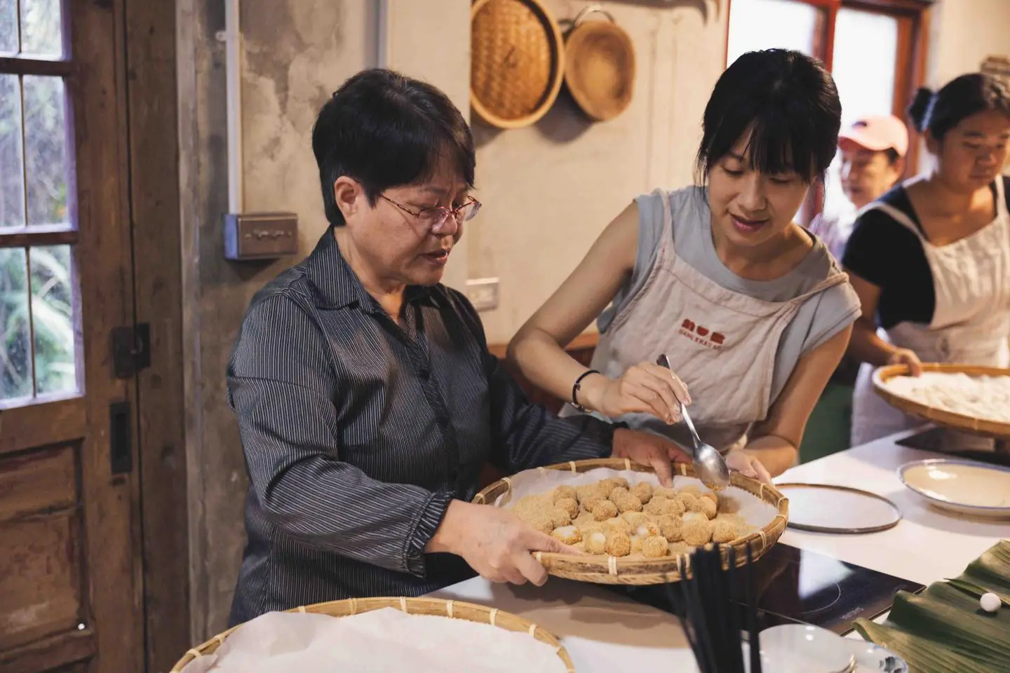 年節禮品怎麼挑?國發會推124在地物產 桃園這2家上榜 年節禮品怎麼挑?國發會推124在地物產 桃園這2家上榜