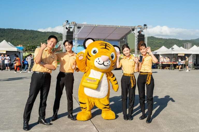 台灣虎航第一線員工2/1起「名牌免寫全名」 桃園空服員工會予以肯定