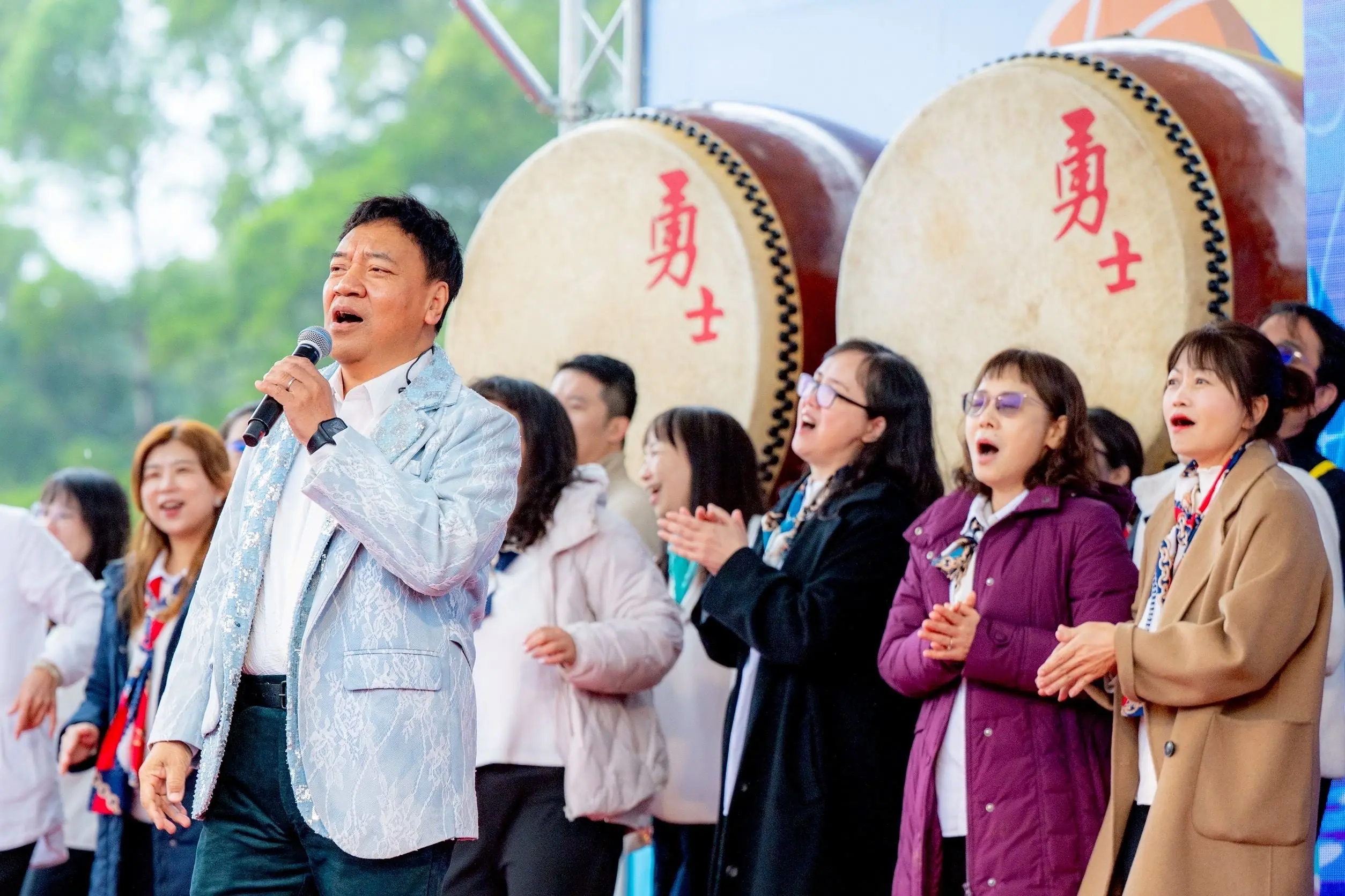 桃園市府元旦升旗典禮移師長庚養生村 張善政祝福市民健康長壽 87c00037 eee1 42fc aeca 3399c98f5304
