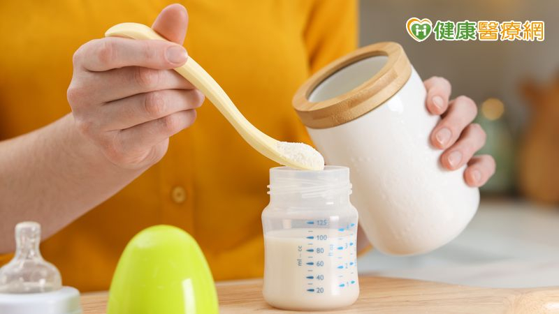法嬰兒奶粉原料疑染「仙人掌桿菌」 食藥署:1批號預防性下架近3萬罐