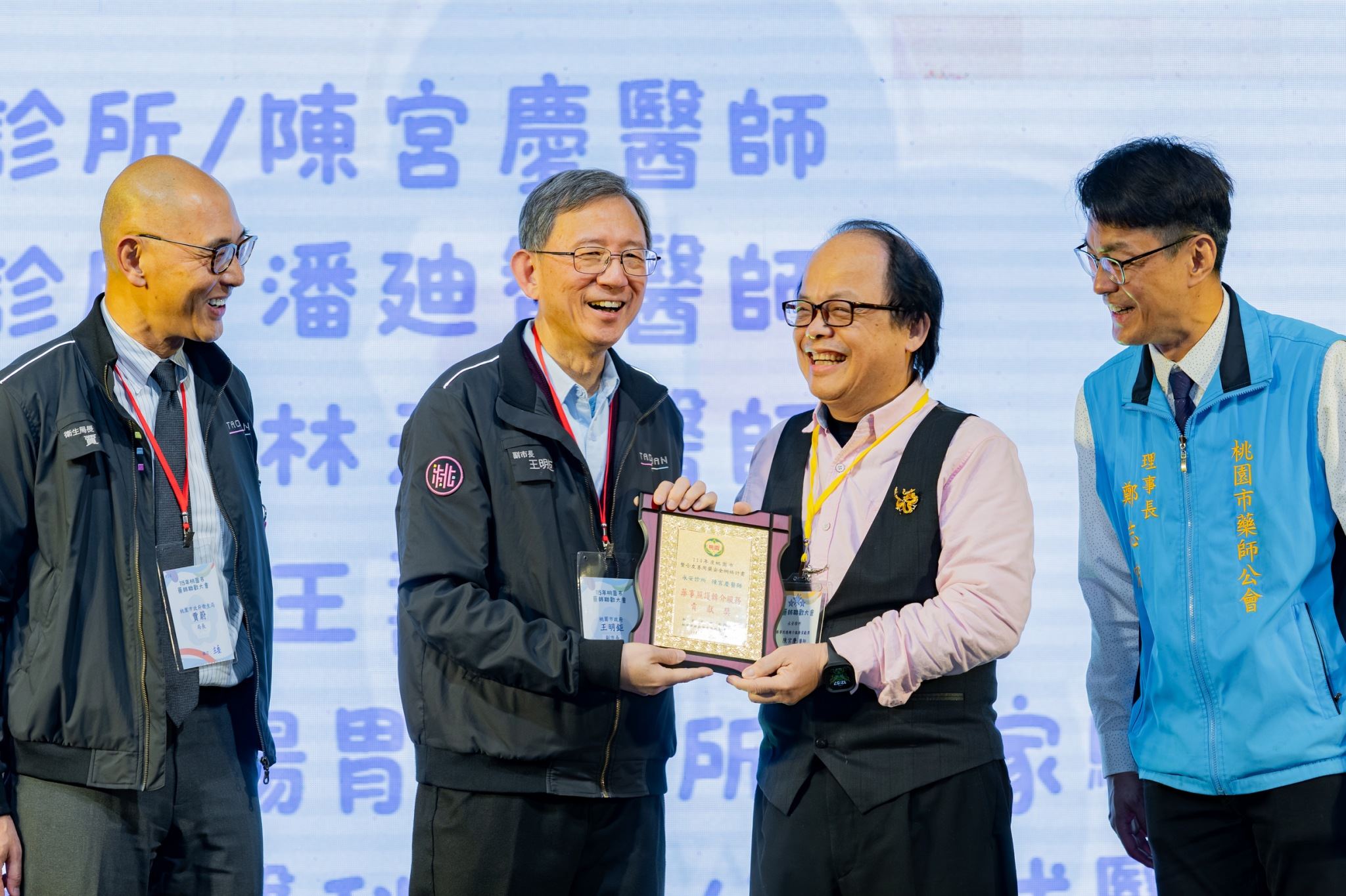 955d4e8d eadb 4f82 8caa dab5fe3582c8