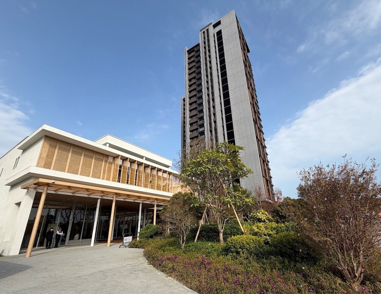 挑戰永續!營建廢棄物融入接待中心 台中北屯建案獲低碳認證