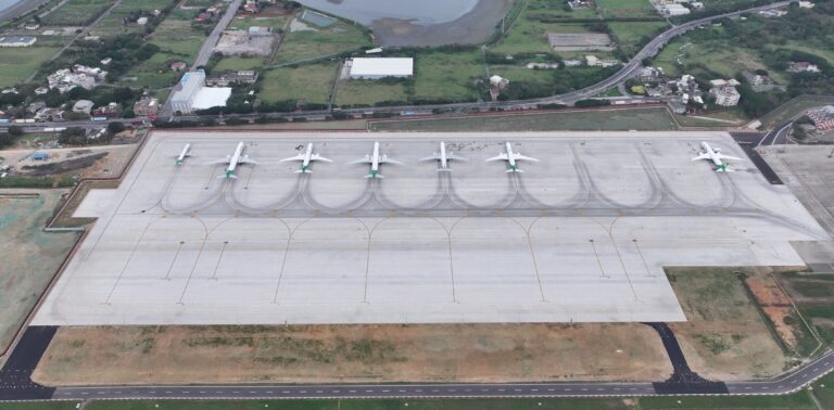桃機第三跑道「臨時過夜機坪」1月底啟用 增16機位應戰春節高峰