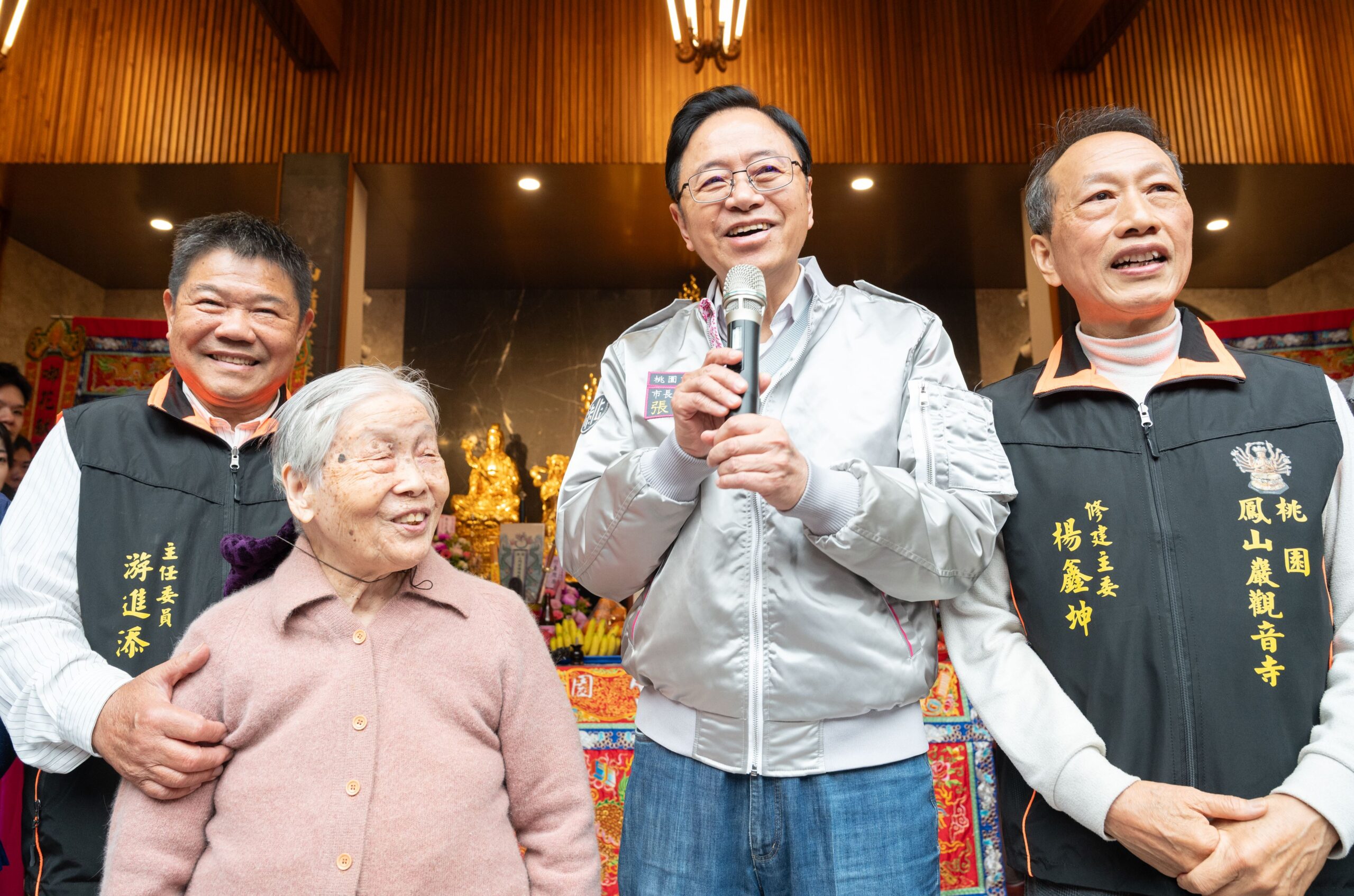 北式琉璃瓦新風貌 鳳山巖觀音寺入火安座傳承信仰