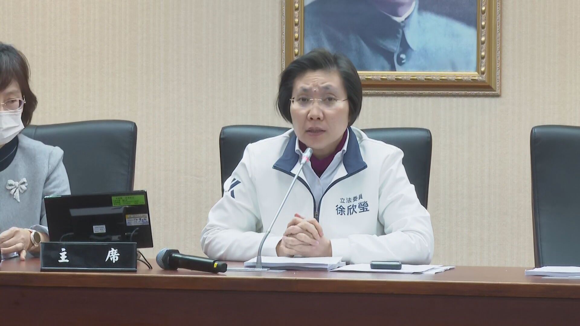 鄭麗文定調竹縣初選七三制 徐欣瑩堅持「全民調」批對手球員兼裁判