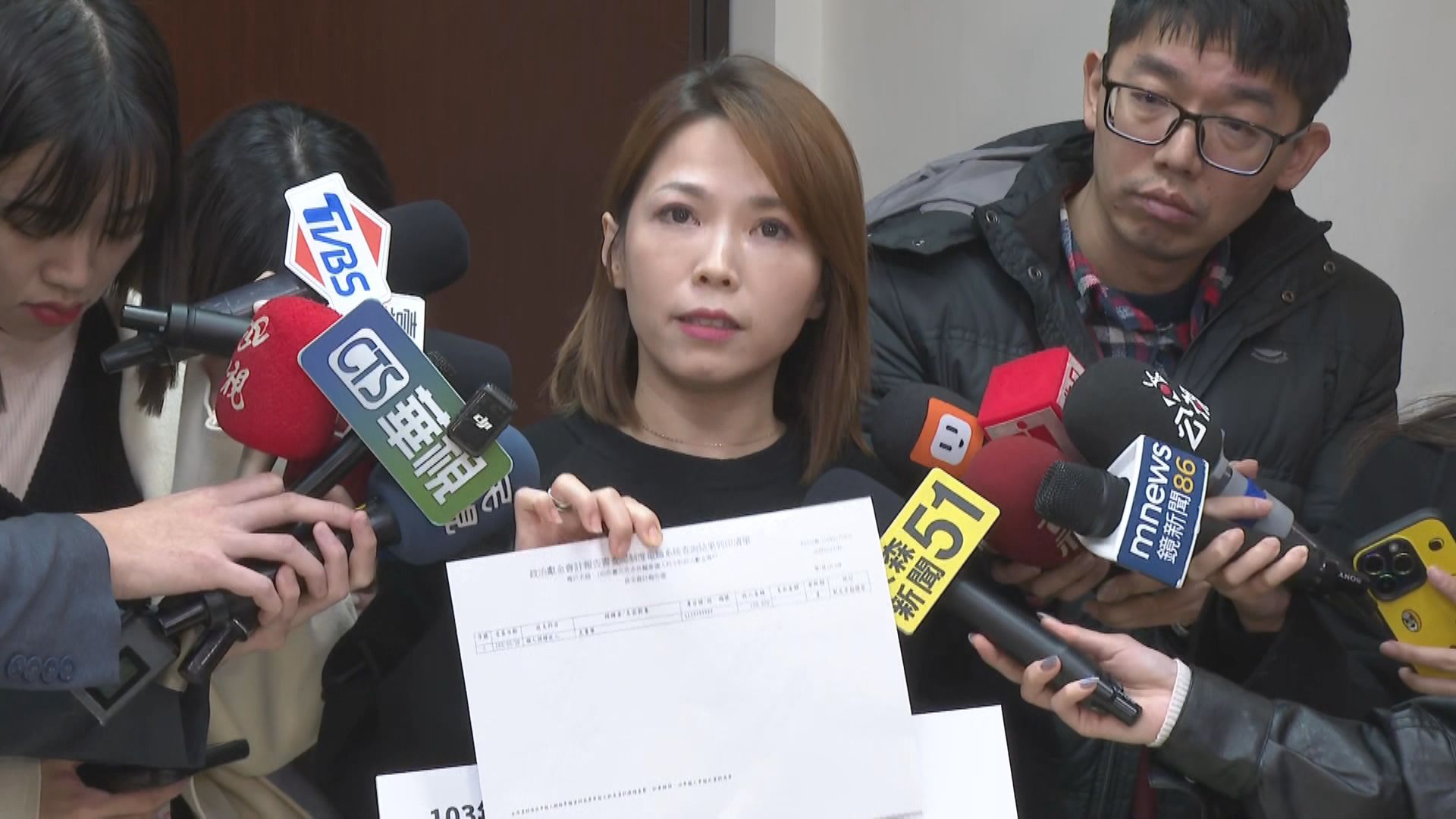 陳智菡驚呼海馬士買82套「數字驚人」 網抓包民眾黨版自打臉