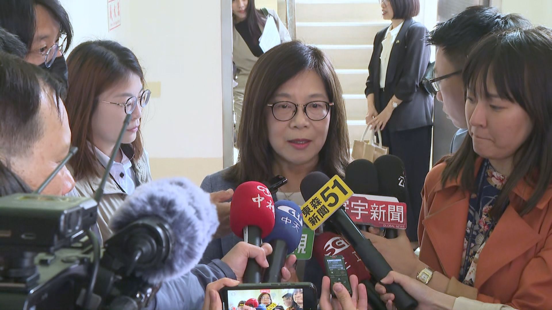 遭爆軍演期間偕海巡官員餐會 管碧玲道歉:任何批評都虛心接受