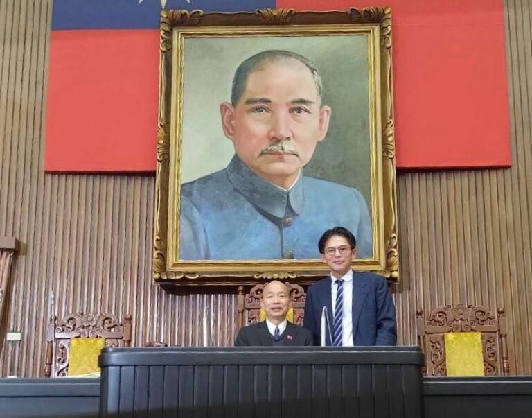 黃國昌卸任立委唱名少了她　感謝藍白合「通過許多福國利民的法案」