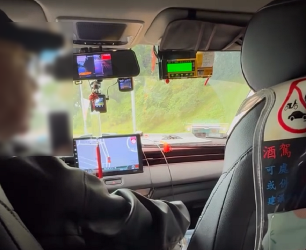 桃園計程車運將「偷跑」使用春節費率 拒印乘車證明乘客氣炸 f5w45w4e5