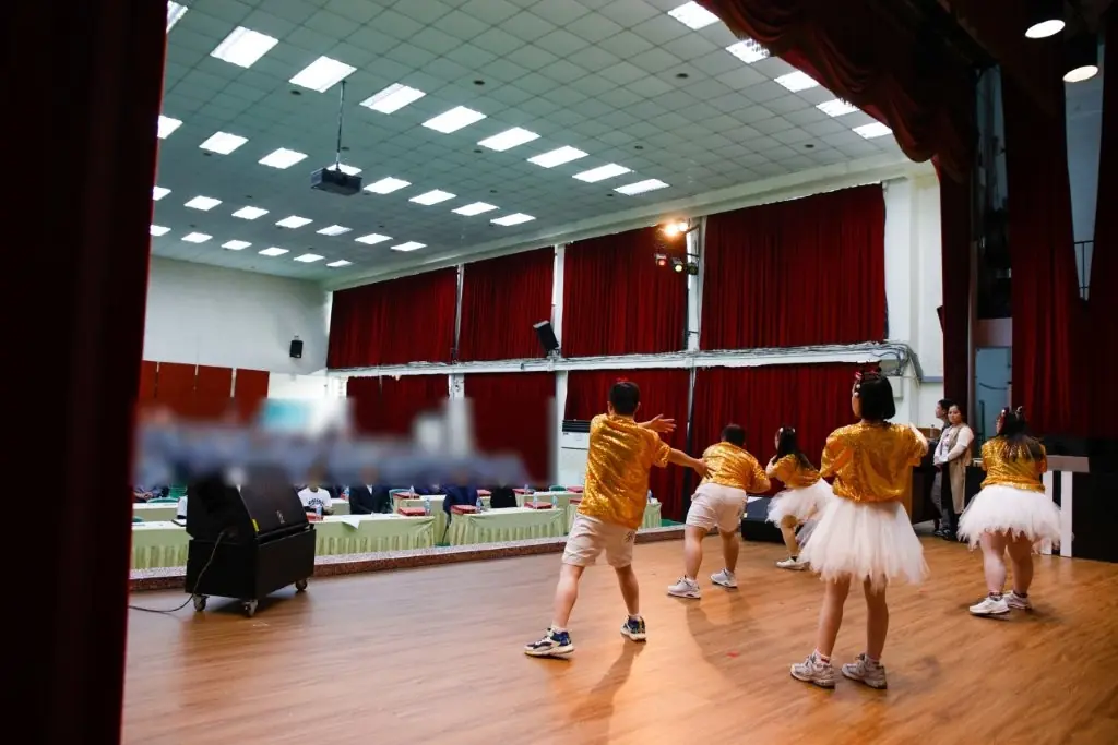 唐氏症基金會前進北監 精彩表演傳遞滿滿正能量 g56r55w4
